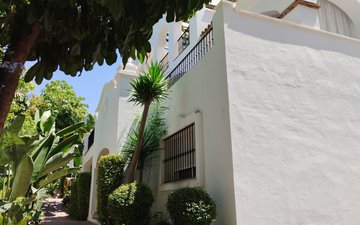 Property slide 46
