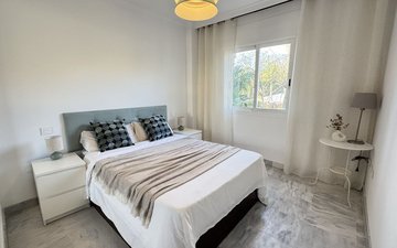 Property slide 22