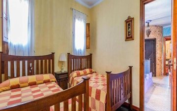 Property slide 19