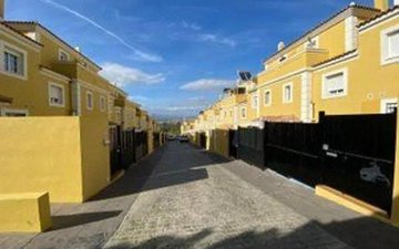 Property slide 44