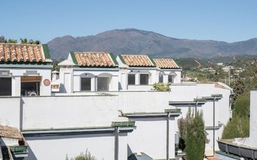 Property slide 38