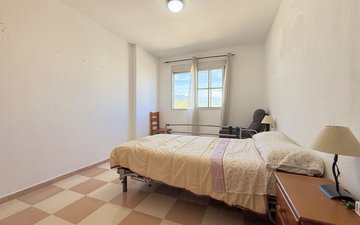 Property slide 16