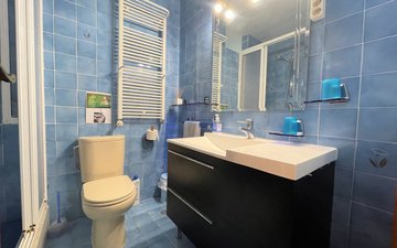 Property slide 19
