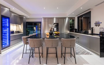 Property slide 10