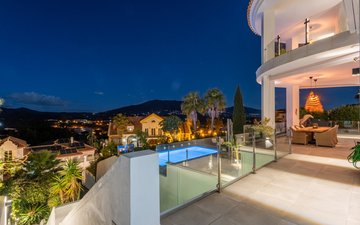 Property slide 30