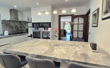Property slide 14