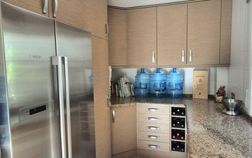 Property slide 18