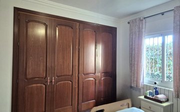 Property slide 25