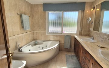 Property slide 36