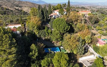Property slide 67
