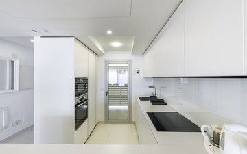 Property slide 14