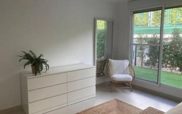 Property slide 8