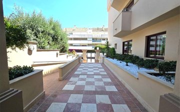 Property slide 39