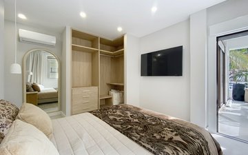 Property slide 28