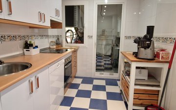 Property slide 9