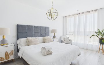 Property slide 17