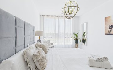 Property slide 18