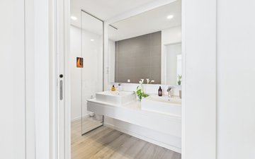 Property slide 20