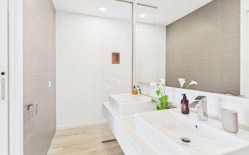 Property slide 22