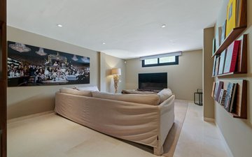 Property slide 22