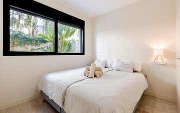 Property slide 14