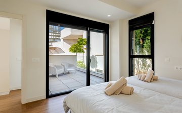 Property slide 17