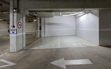 Property slide 32