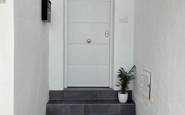 Property slide 19