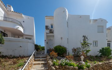 Property slide 26
