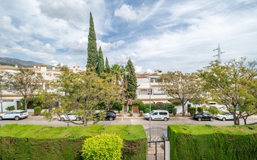 Property slide 18