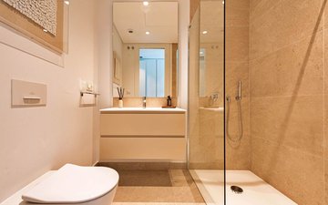 Property slide 16