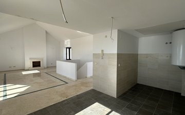 Property slide 14