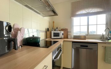 Property slide 10