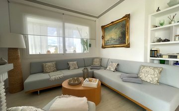 Property slide 15