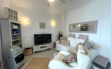 Property slide 21