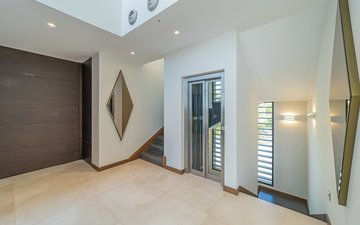 Property slide 14