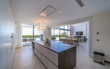 Property slide 18