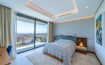 Property slide 37