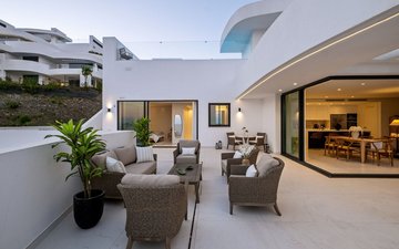 Property slide 50