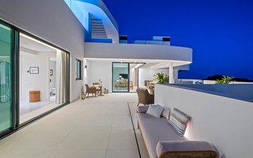 Property slide 51