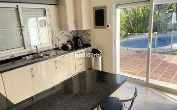 Property slide 21