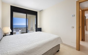 Property slide 22
