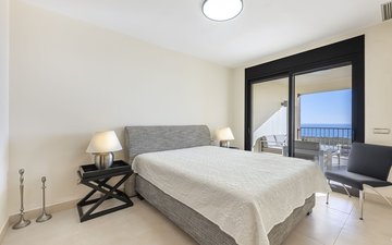 Property slide 23