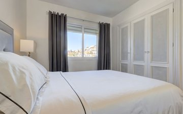 Property slide 43