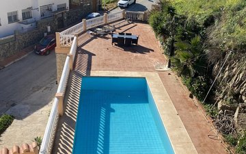 Property slide 17
