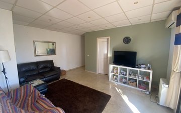 Property slide 42