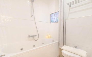 Property slide 17