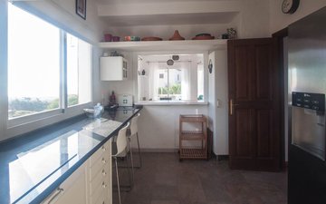 Property slide 14