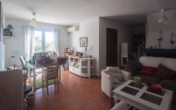 Property slide 34