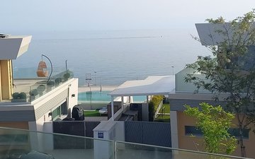 Property slide 18